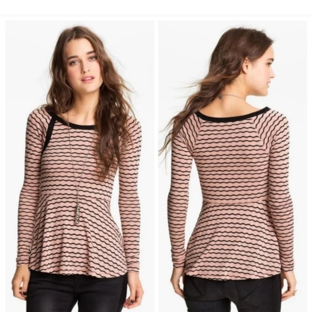 Free People Scalloped Wavy Knit Peplum Top - Blush & Black - Size Small